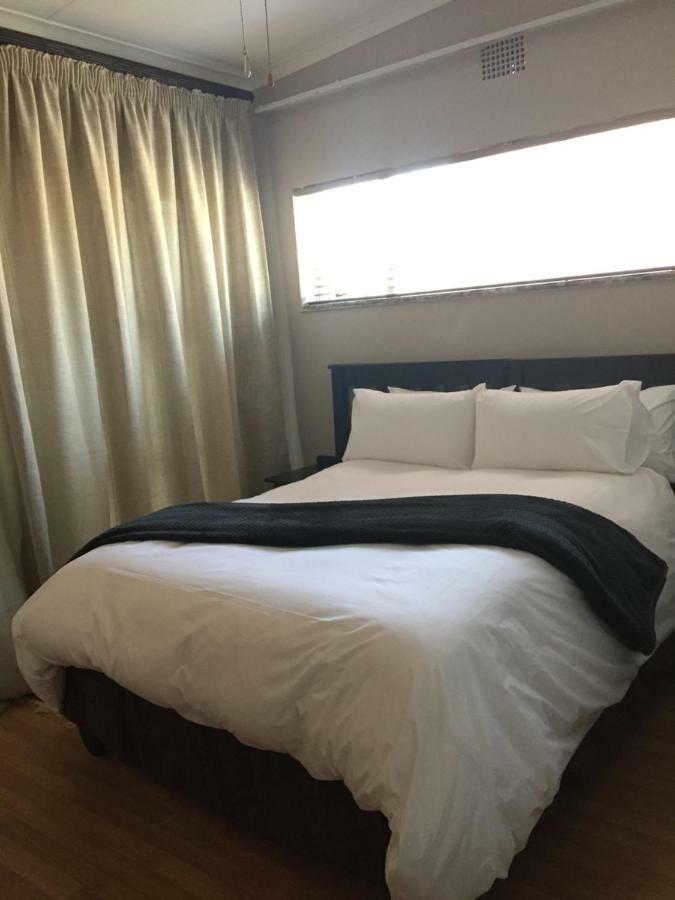 African Kingdom Guest House Boksburg Ngoại thất bức ảnh