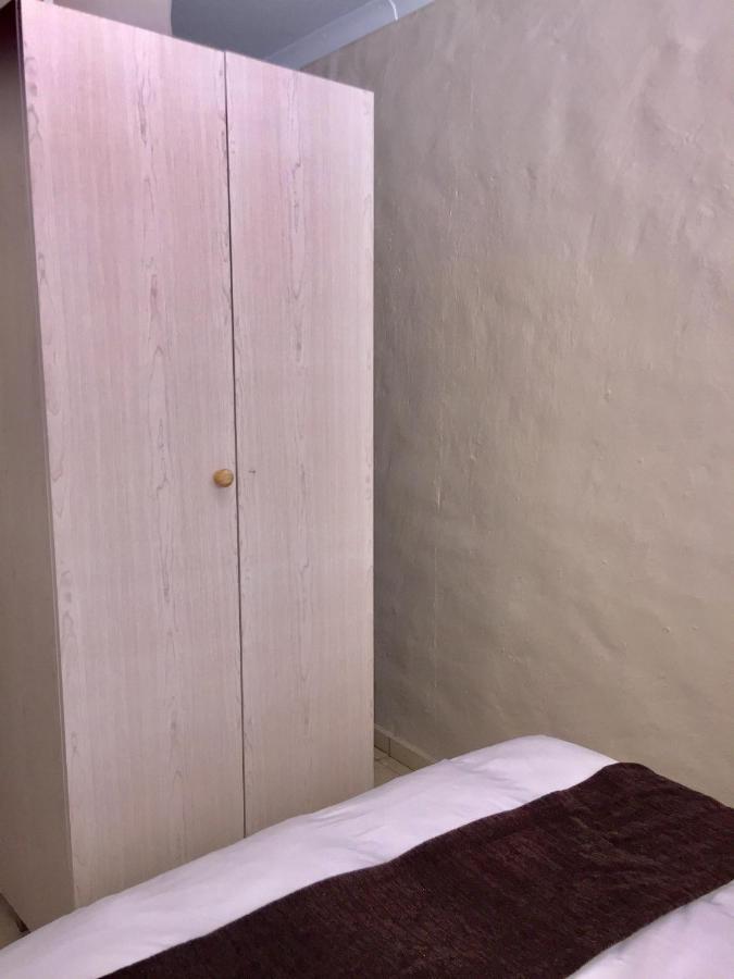 African Kingdom Guest House Boksburg Ngoại thất bức ảnh